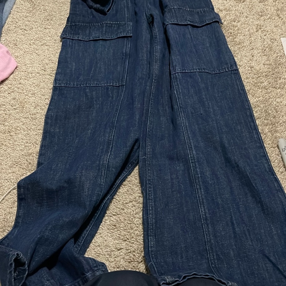 NWT- GAP- 0. Denim Jumpsuit - Picture 5 of 6